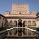 La 2 estrena el documental ‘Alhambra: el tesoro del último emirato andalusí’