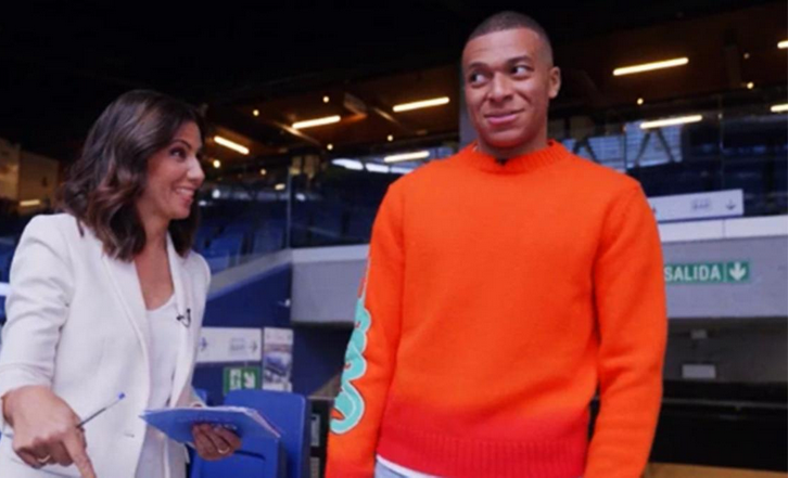 Ana Pastor entrevista a Kylian Mbappé