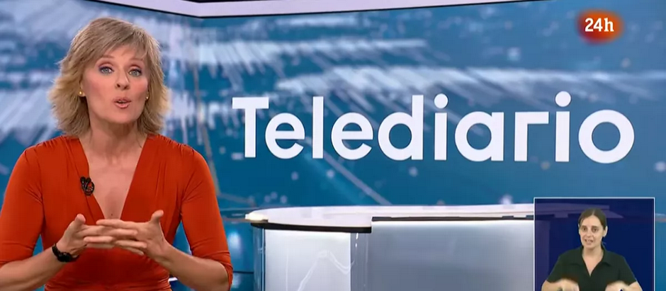 Así se despidió anoche Marta Carazo de la audiencia del ‘Telediario 2’