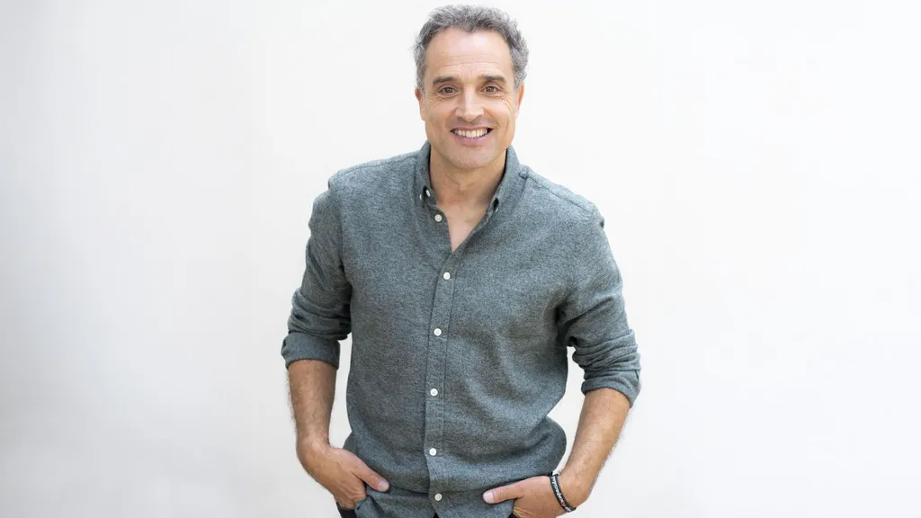 Mediaset España renueva ‘100% Únicos’ con Daniel Guzmán como nuevo presentador