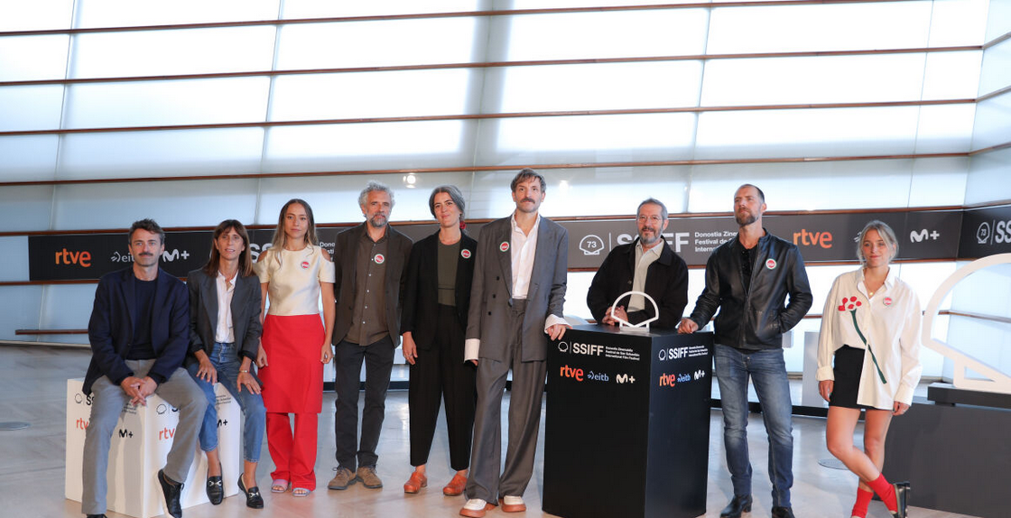 Atresplayer presenta ’33 días’ en el Festival Internacional de Cine de San Sebastián