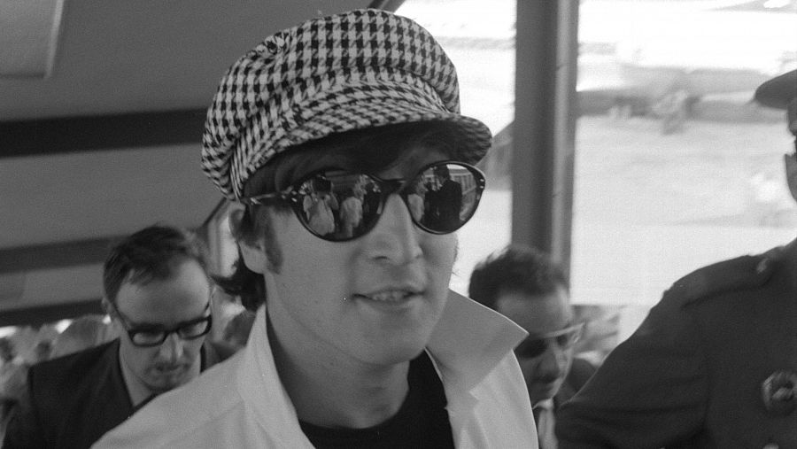 La llegada de los Beatles a España en ‘Los archivos secretos del NO-DO’