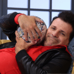 ‘Cachitos’ convierte el salón de casa en una auténtica pista de baile con ‘Solo dance’