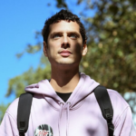 Atresmedia prepara un documental sobre Eduardo Casanova y el VIH producido por Jordi Évole