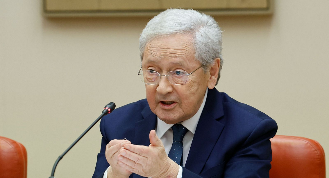 Muere el periodista Fernando Ónega a los 78 años, cronista imprescindible de la Transición