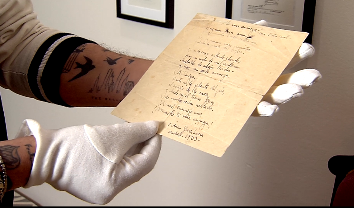 RTVE accede a un poema inédito atribuido a Lorca que permanecía oculto en el reverso de uno de sus manuscritos